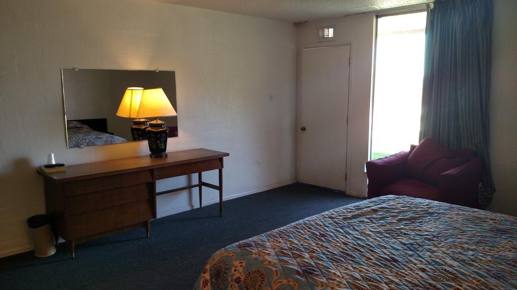 Essex House Motel Littleton Exterior photo
